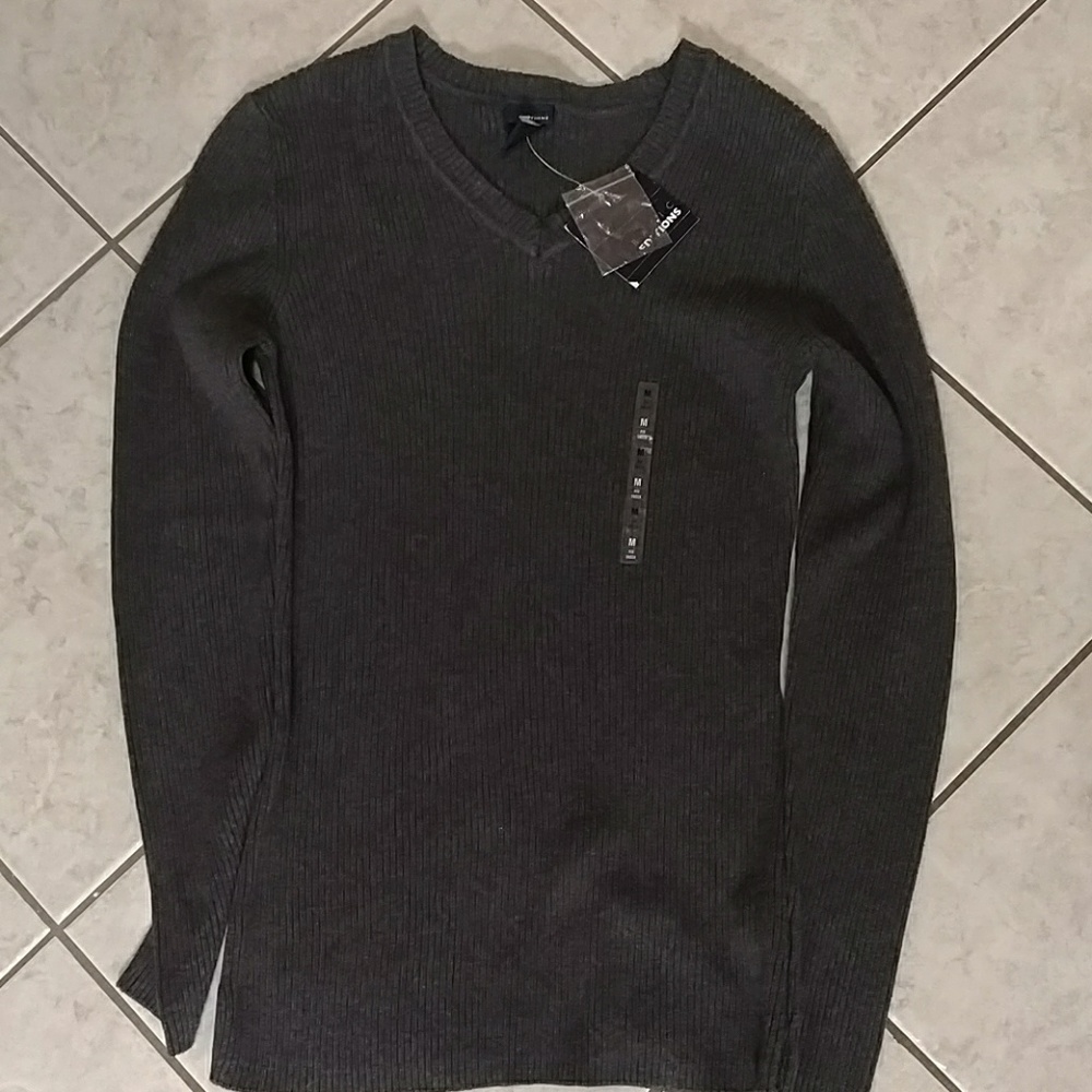 Basic Edition Rib V Neck Sweater Size M